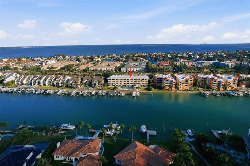 2 bedroom Townhouse at 544 Pinellas Bayway #Th13, Harbor Watch On Tierra Verde, Tierra Verde — photo 4