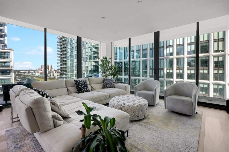 2 bedroom Condo - Hotel at 1000 Water Street #1002, 1000 Water Street Condominium, Tampa — photo 2