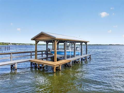 1735 Lakeshore Drive, Mount Dora FL - photo 6 of 6