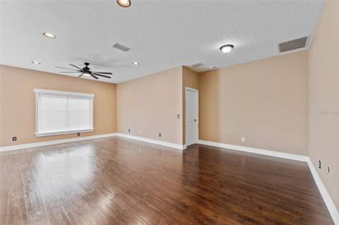 901 Parker Den Drive, Ruskin FL - photo 6 of 44