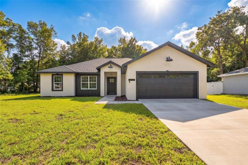 4 bedroom Single Family Residence at 13834 SE 33rd Court, Belleview Heights Estate, Summerfield — photo 1