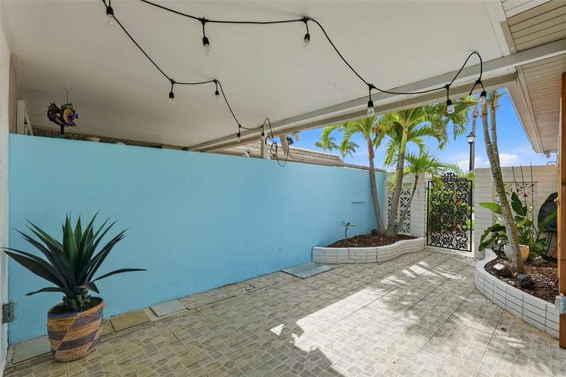 2 bedroom Villa at 573 Boca Ciega Point Boulevard, Boca Ciega Point East, St Petersburg — photo 5