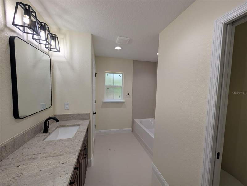 3 bedroom Single Family Residence at 12397 SW 76th Lane, Rolling Hills Un Two, Dunnellon — photo 4