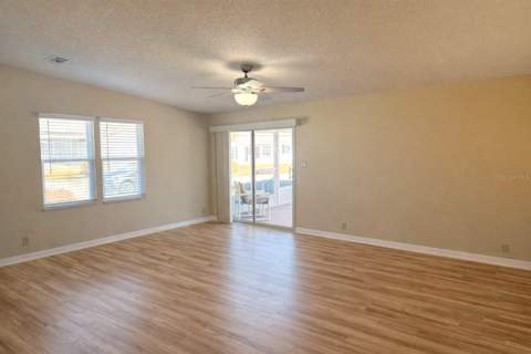 25308 Casa Del Lago Lane, Leesburg FL - photo 6 of 6