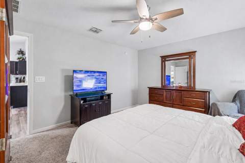 6917 Gideon Circle, Zephyrhills FL - photo 22 of 58
