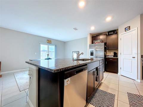 3141 Oyster Cove Street, Wimauma FL - photo 11 of 34