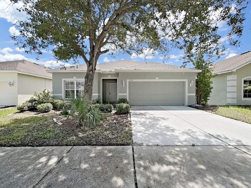 4 bedroom Single Family Residence at 11908 Fern Blossom Drive, South Bay Lakes Unit 1, Gibsonton — photo 2