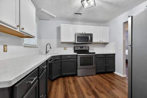 1213 55th Street, Gulfport FL - photo 6 of 6