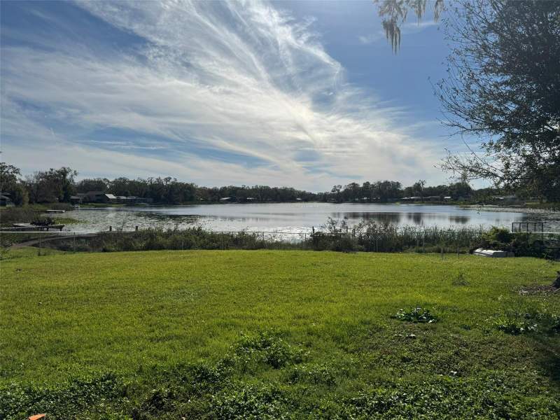 3 bedroom Single Family Residence at 3922 Lake Joyce Drive, Lake Padgett Estates, Land O Lakes — photo 4