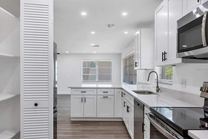 2 bedroom Villa at 321 Dante Drive #321, Sorrento Villas 3, Nokomis — photo 3