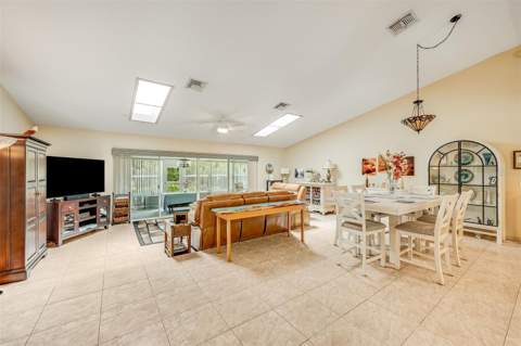 6590 Bay Shore Drive, St Cloud FL - photo 19 of 58