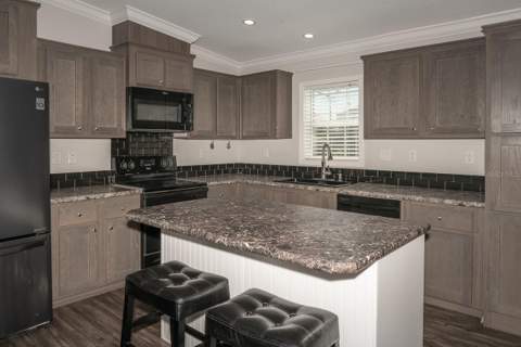 9343 Scepter Avenue, Brooksville FL - photo 10 of 37