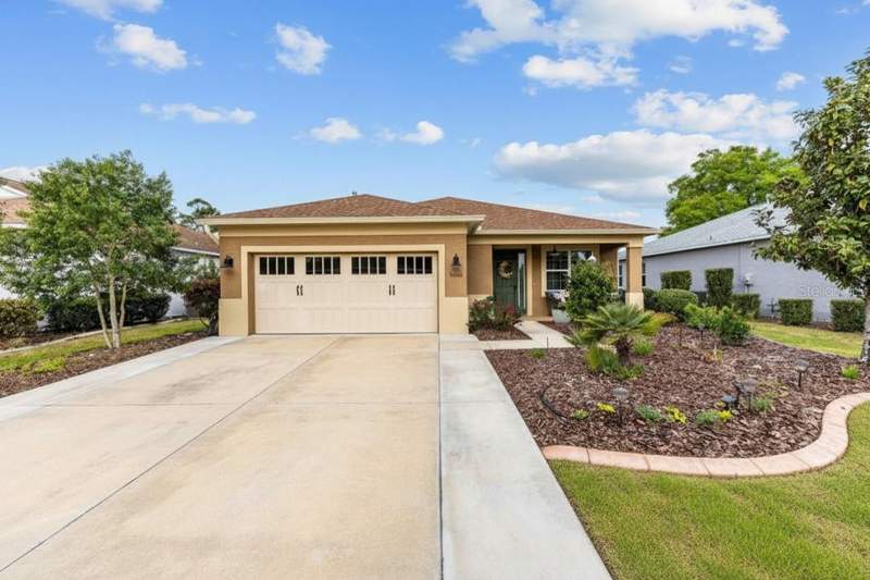 4 bedroom Single Family Residence at 8566 SW 79th Avenue, Indigo East South, Ocala — photo 2