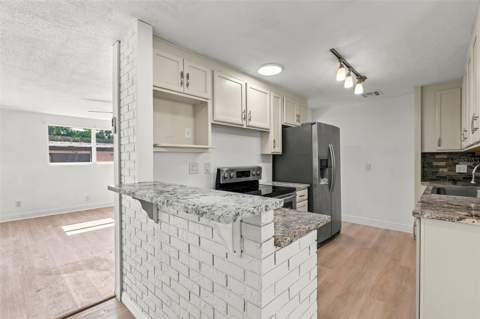 1432 Richmond Avenue, Daytona Beach FL - photo 19 of 46