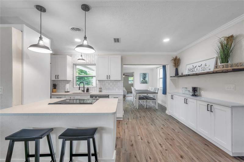 3 bedroom Single Family Residence at 1515 BELLEAIR RD, BELLEAIR TERRACE, CLEARWATER — photo 5