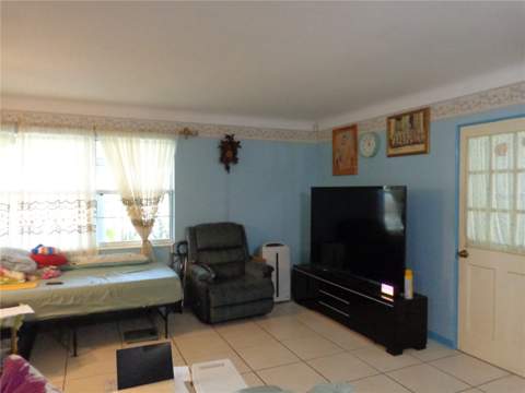 6165 26th Avenue, St Petersburg FL - photo 6 of 33