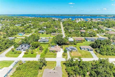 6006 Gillot Boulevard, Port Charlotte FL - photo 8 of 68