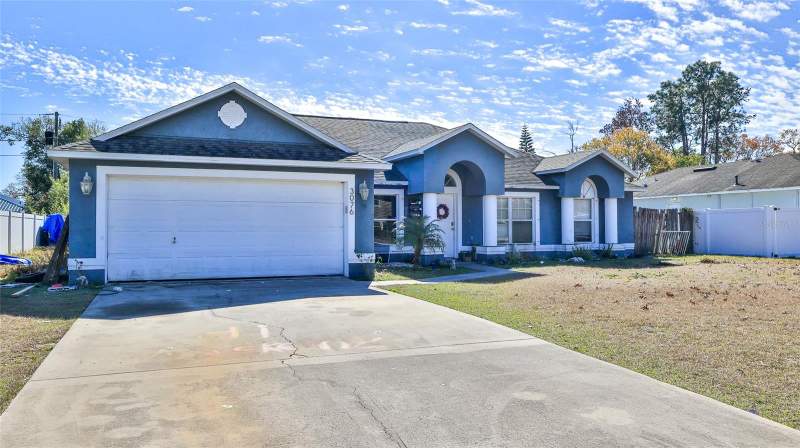 4 bedroom Single Family Residence at 3076 Sky Street, Deltona Lakes Un 43, Deltona — photo 2