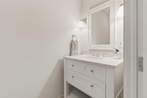 1241 Gulf Of Mexico Drive #109, Longboat Key FL - photo 23 of 41