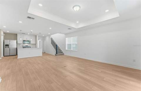 5344 Spring Maiden Circle, Apollo Beach FL - photo 8 of 31