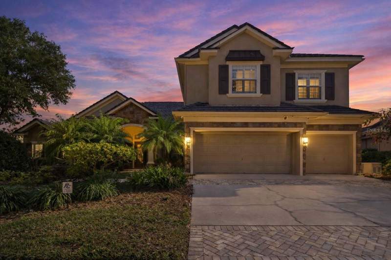 5 bedroom Single Family Residence at 15108 Kestrelglen Way, Fishhawk Ranch Ph 2 Parcels, Lithia — photo 3