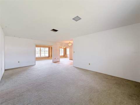 13225 Country Club Drive, Tavares FL - photo 10 of 60