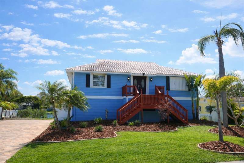 2 bedroom Single Family Residence at 303 Lagoon Drive, Ozona Shores 3rd Add, Palm Harbor — photo 3