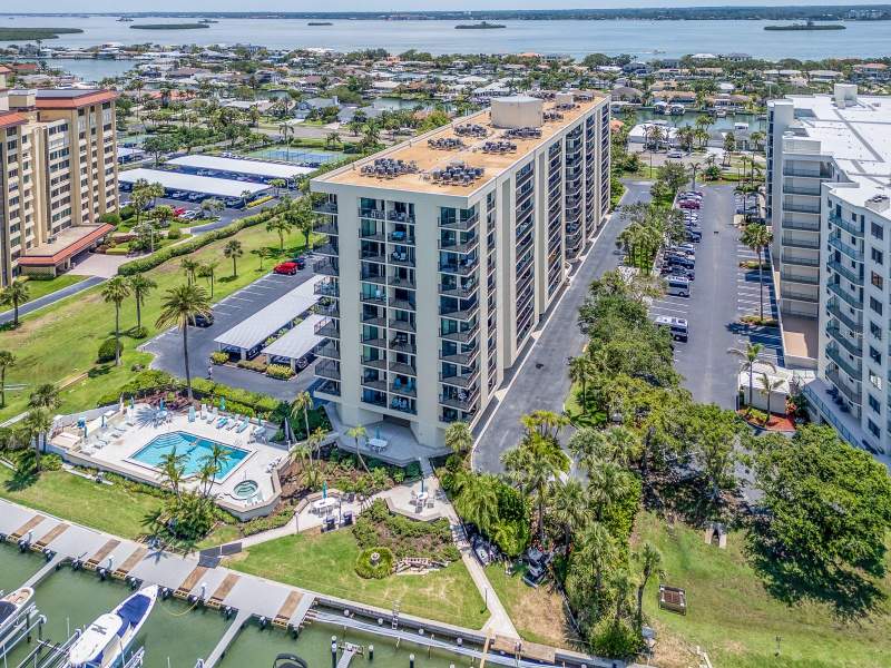 690 ISLAND WAY #1112 home for sale in Island Walk Condo