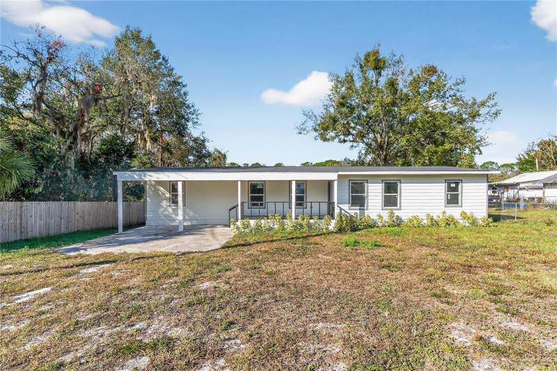 5 bedroom Single Family Residence at 40415 COUNTRY ROAD, PINE LAKES SOUTH, EUSTIS — photo 1
