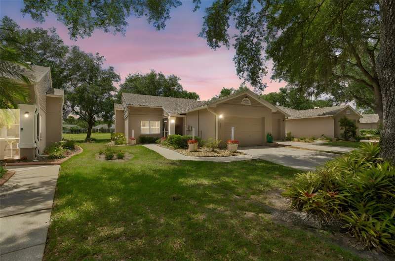 2 bedroom Villa at 5213 Lochmead Terrace, Wimbledon Greens, Zephyrhills — photo 1