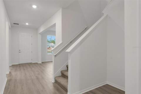 17572 Valleywood Parkway, Land O Lakes FL - photo 8 of 57