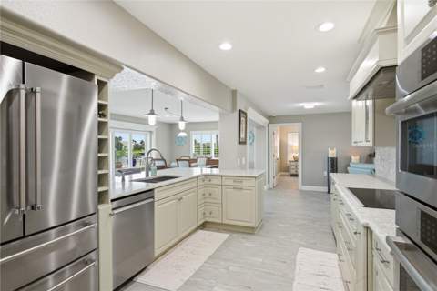 5351 Pilots Place, New Port Richey FL - photo 14 of 59