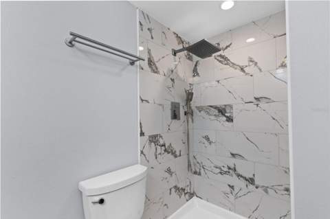 4895 Bay Street #102, St Petersburg FL - photo 13 of 53