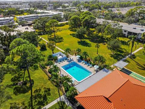 4910 Bay Street #105, St Petersburg FL - photo 20 of 22
