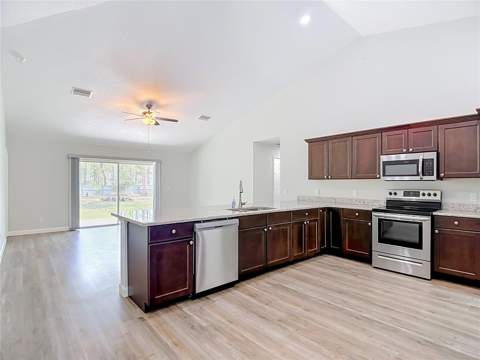 12491 Sparrow Hawk Avenue, Weeki Wachee FL - photo 11 of 44