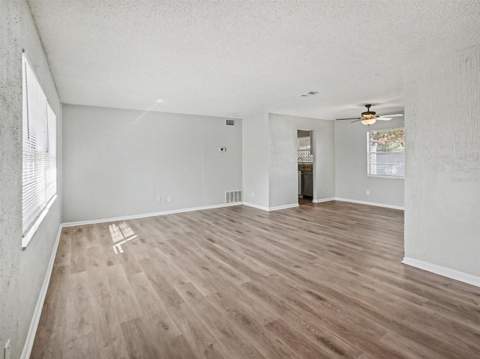 555 Thomas Jefferson Way, Orlando FL - photo 6 of 17