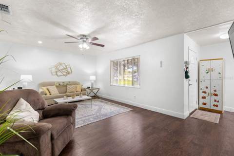 8243 Pamlico Street, Orlando FL - photo 11 of 55