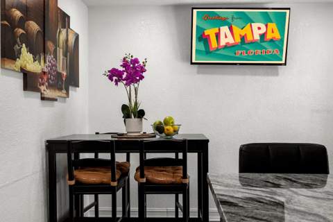 7005 Fountain Avenue, Tampa FL - photo 10 of 37