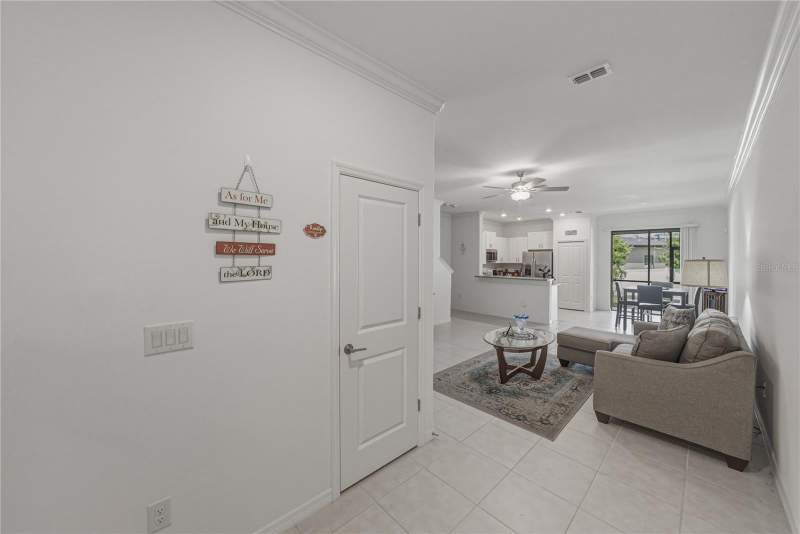 3 bedroom Townhouse at 30688 Veridian Way, Townes At Veridian, Wesley Chapel — photo 3