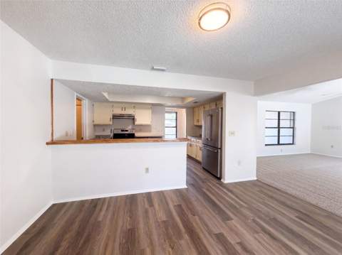 391 Harvard Road, Venice FL - photo 6 of 30