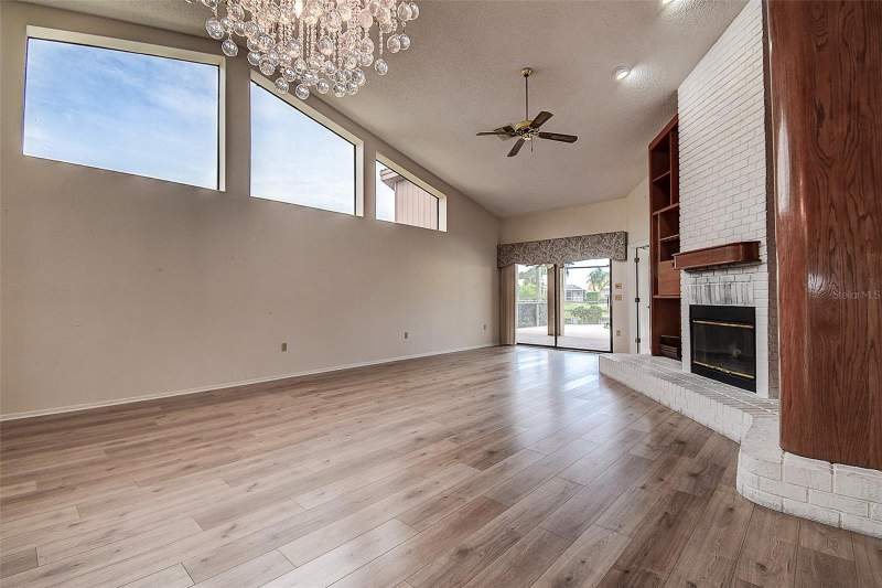 2 bedroom Single Family Residence at 3609 Darston Street, Chattam Landing Ph II, Palm Harbor — photo 4