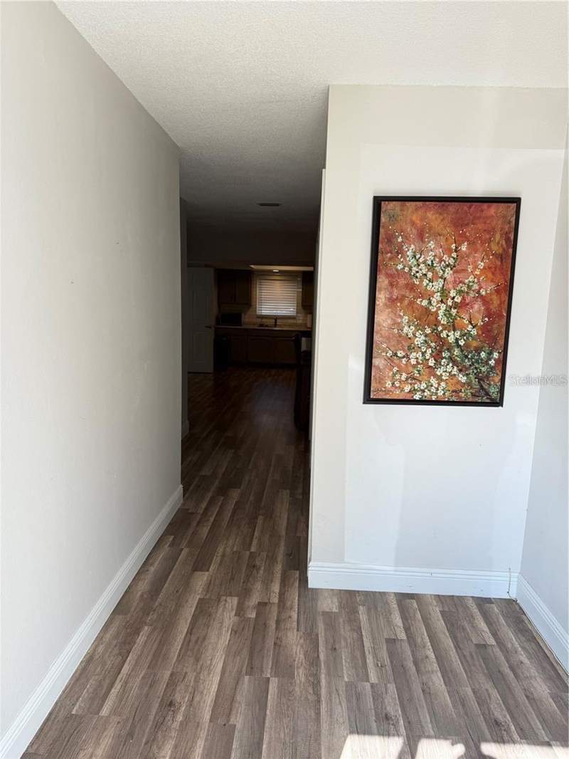 2 bedroom Townhouse at 1200 Abbey Crescent Lane, Harvard Arms Twnhs, Clearwater — photo 4