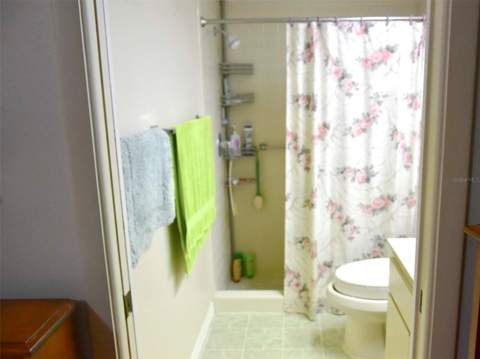 2243 Wyndam Drive, Spring Hill FL - photo 24 of 39
