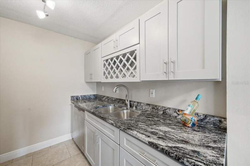 1 bedroom Condominium at 4843 Coquina Key Drive #A, Waterside At Coquina Key South, St Petersburg — photo 5