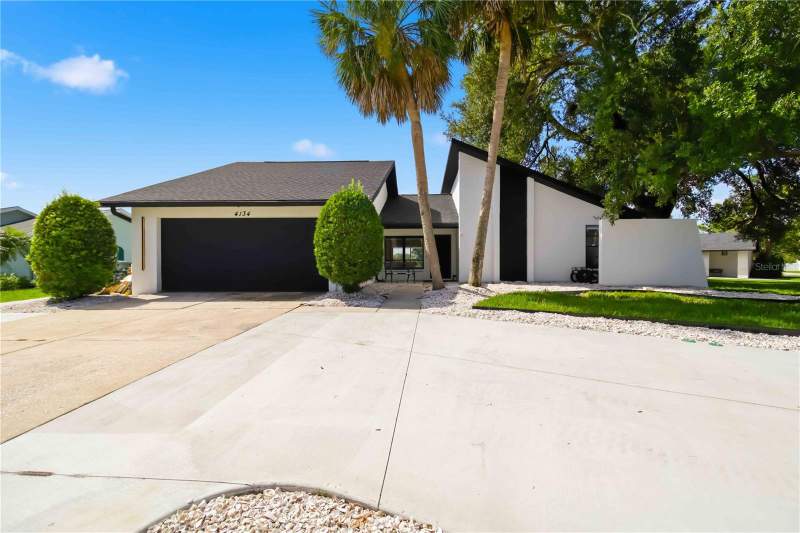 4 bedroom Single Family Residence at 4134 Eastwood Drive, Tamaron, Sarasota — photo 1