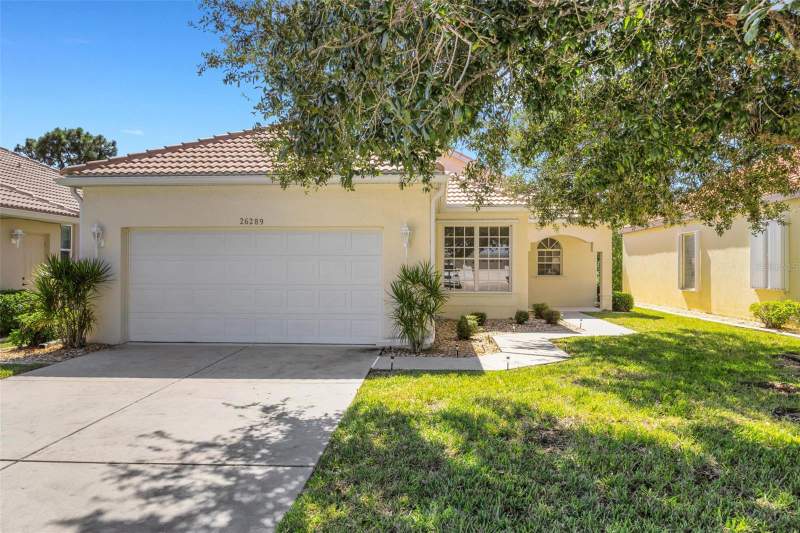 26289 FEATHERSOUND DRIVE home for sale in Seminole Lakes