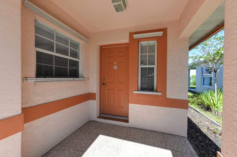 3 bedroom Single Family Residence at 483 Winwood Court, Port Charlotte Sec 096 Rep 02, Port Charlotte — photo 4