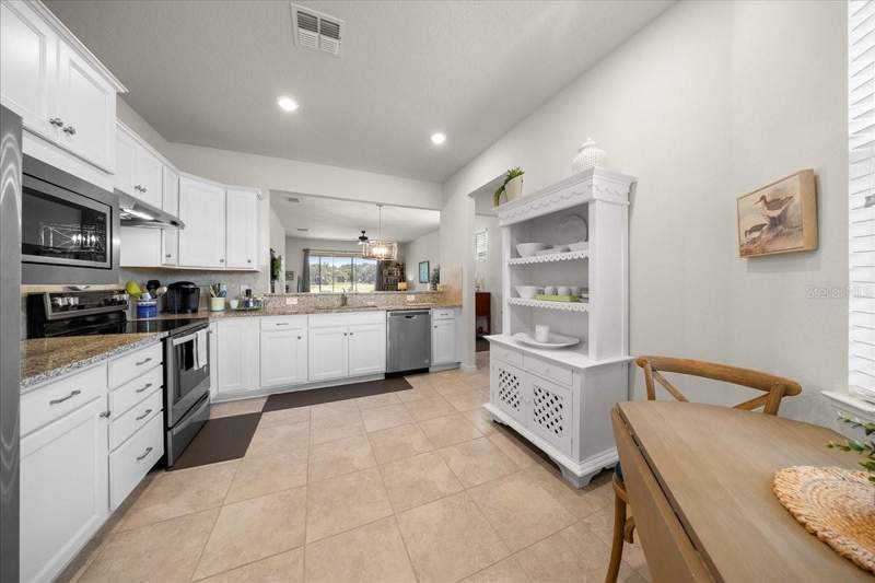 2 bedroom Single Family Residence at 9645 SW 63rd Loop, Stone Creek Del Webb, Ocala — photo 4