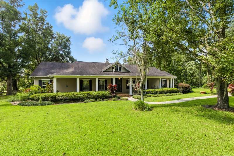 3 bedroom Single Family Residence at 36641 Blanton Road, Dade City, Dade City — photo 2