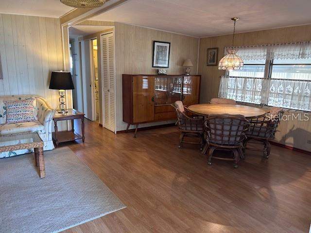 2 bedroom Mobile Home at 714 S Green Circle, Country Club Estates, Venice — photo 4